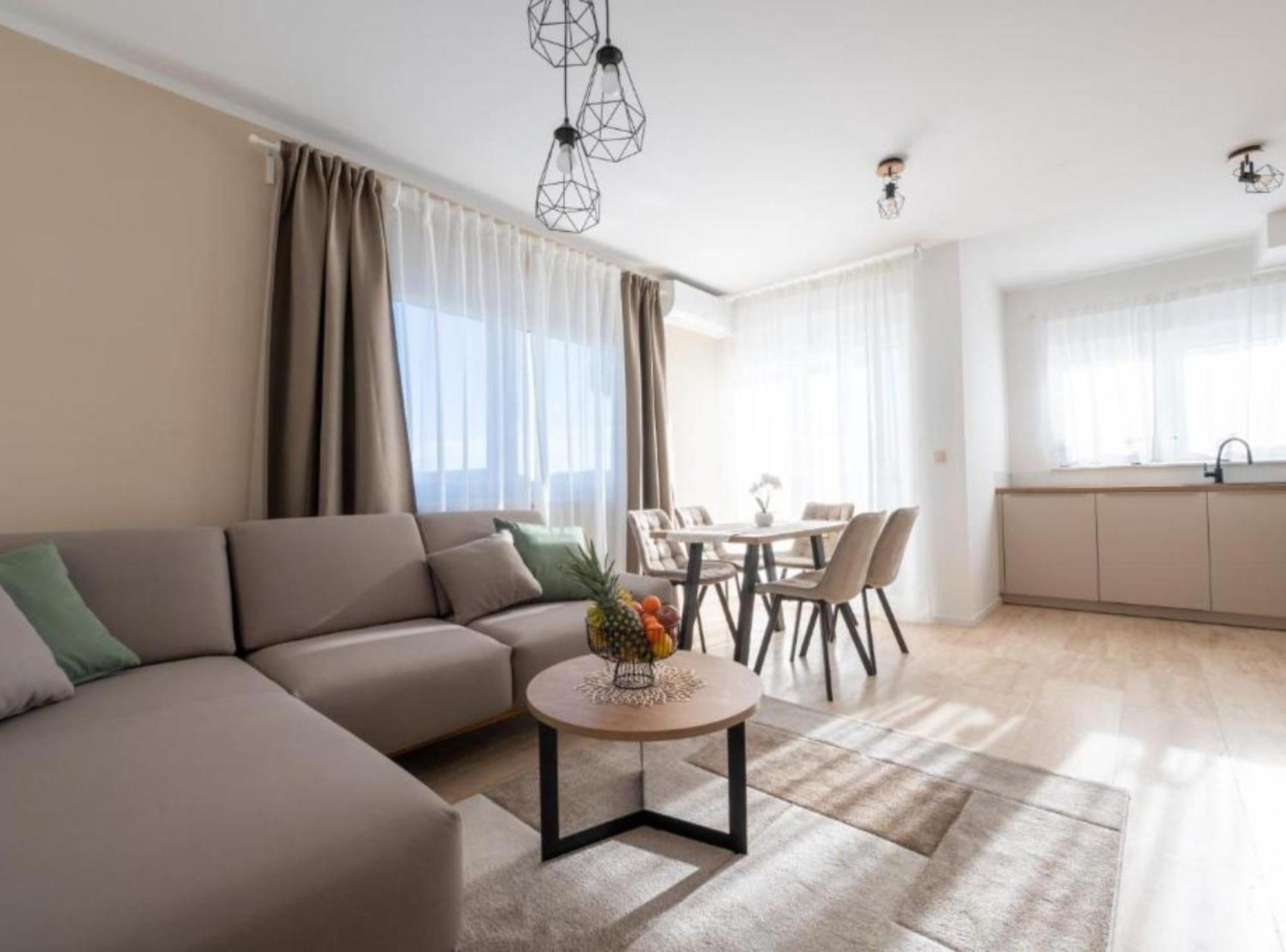 Apartment Kona - Free Parking & Self Check-In Ivanja Reka エクステリア 写真