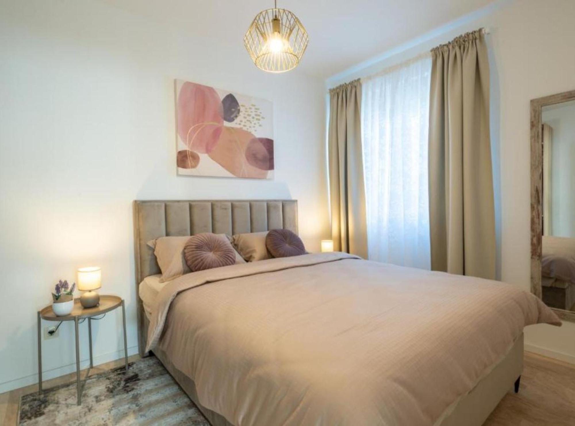 Apartment Kona - Free Parking & Self Check-In Ivanja Reka エクステリア 写真