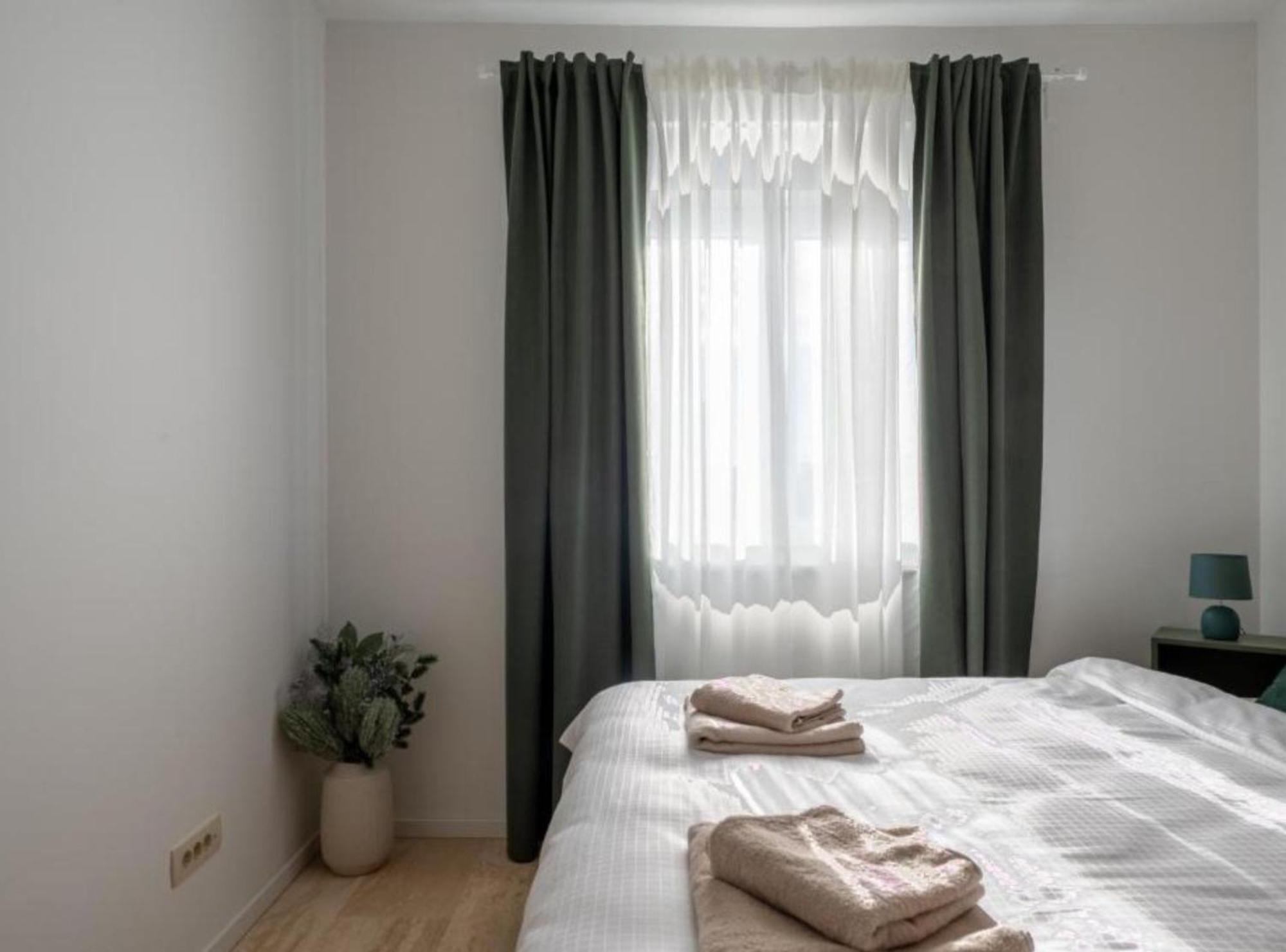Apartment Kona - Free Parking & Self Check-In Ivanja Reka エクステリア 写真