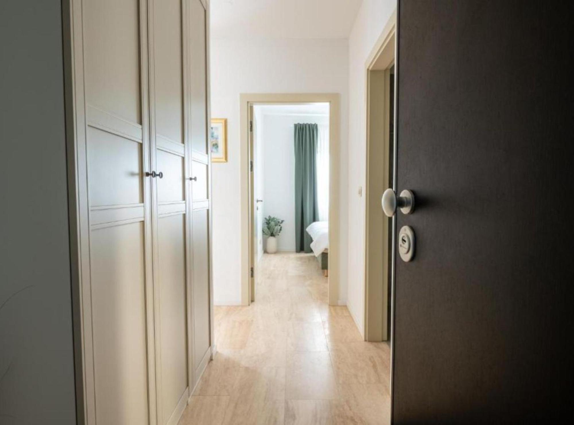 Apartment Kona - Free Parking & Self Check-In Ivanja Reka エクステリア 写真